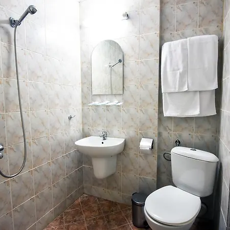 Kalina Hotell 2*